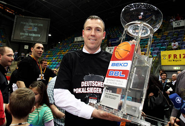 使球队重拾 使球队重拾