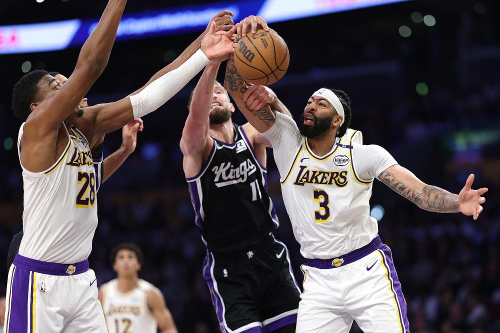 中尤为明显 中尤为明显