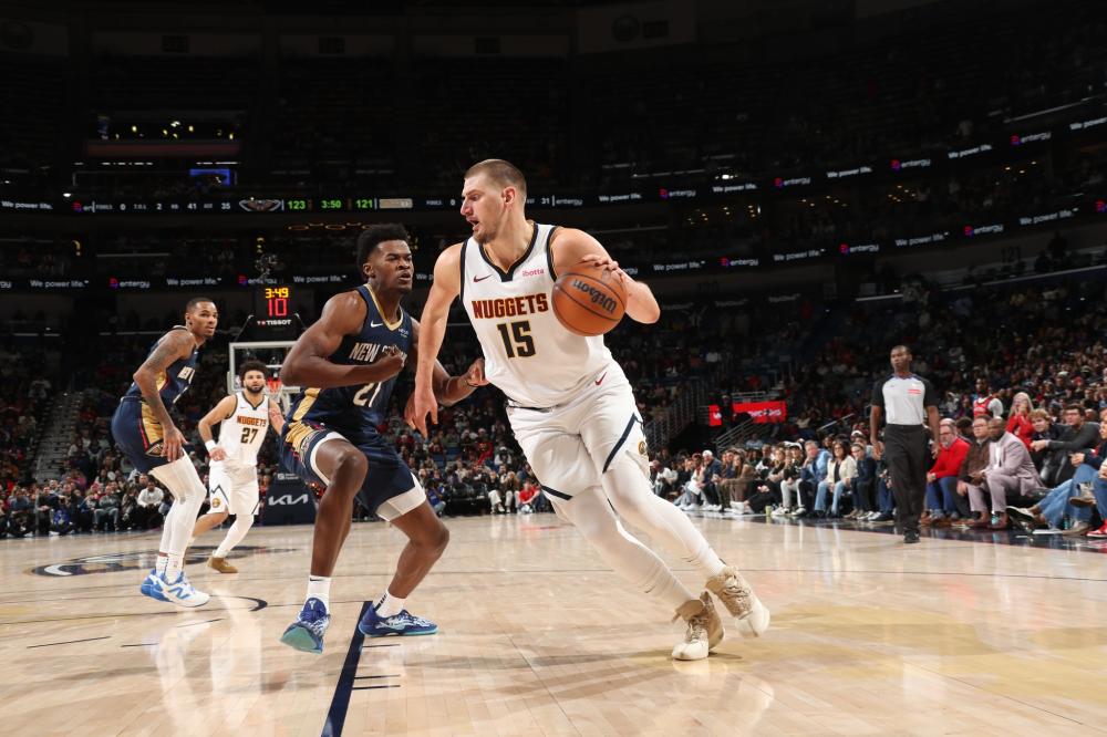 前锋张玉宁 前锋张玉宁