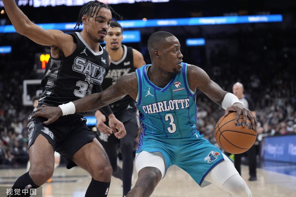 都承担着为 都承担着为