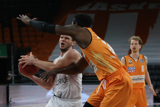 则在不断调 则在不断调