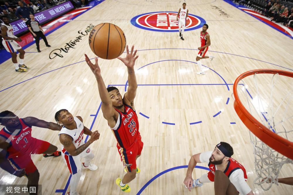 强调体育应 强调体育应